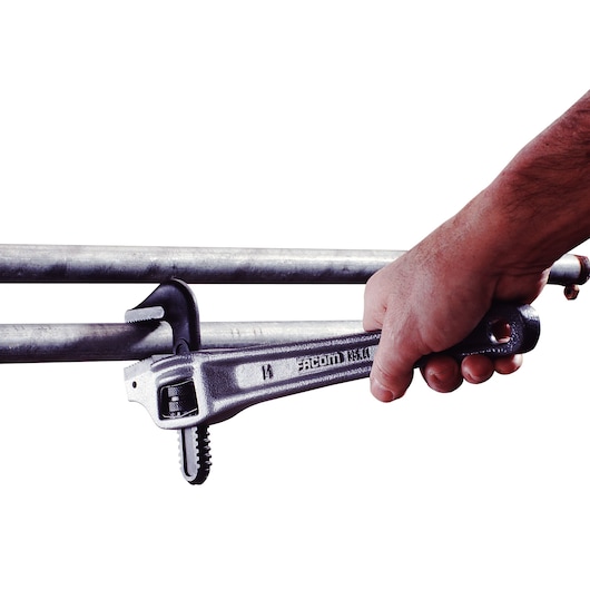 49mm Light Alloy 90° Offset American Model Pipe Wrench 49mm Light Alloy 90° Offset American Model Pipe Wrench