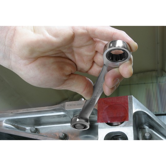 1/4 in. x 5/16 in. Straight Double Box-End Ratchet Wrench 1/4 in. x 5/16 in. Straight Double Box-End Ratchet Wrench