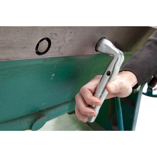 9mm Angled Box Wrench 9mm Angled Box Wrench