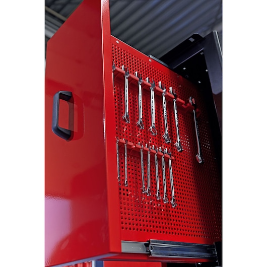 Versatile polypropylen rack for 8 wrenches