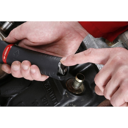 Adjustable Automatic Oil Filter Wrench for Cars Adjustable Automatic Oil Filter Wrench for Cars