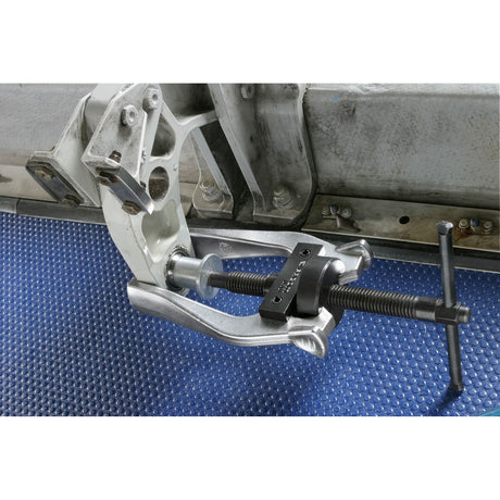 U301M - Extracteurs auto-serrants pour prise extérieure griffes larges